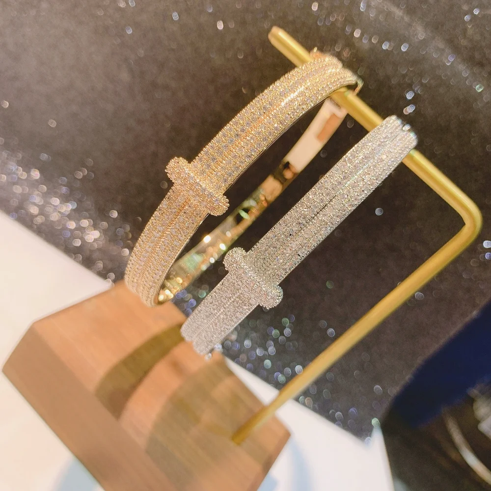 14k gold diamond bracelet - Picture 2 of 12